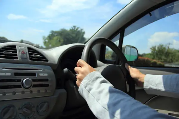 どんな人に電動キックボードは向いてる？車の代わり